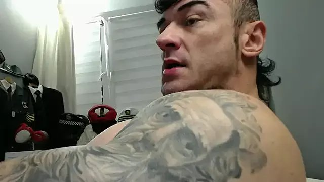 Freechat ballardbret on StripChat