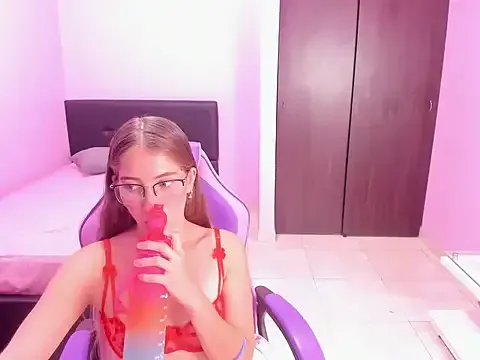 Private blondie_dirtysquirt on StripChat