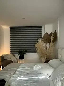 Freechat Brunettexio on StripChat