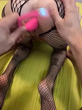 Freechat bull8_barby on StripChat