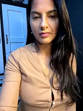 Private chicachocolate01 on StripChat