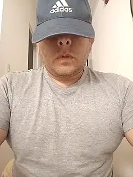 Freechat chicoguapo8 on StripChat