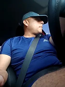 Freechat chicoguapo8 on StripChat