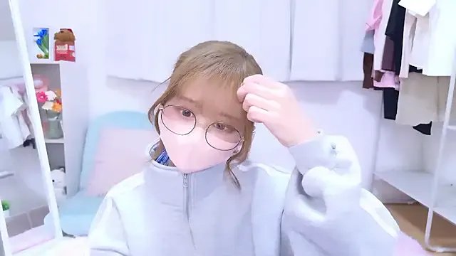 Freechat chihiro_ri on StripChat