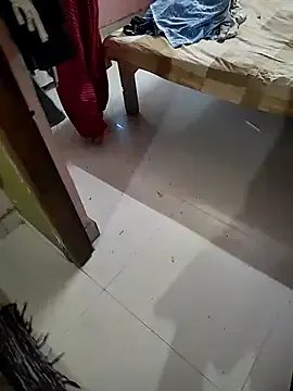 Group COUPLLE_VILLAGE on StripChat