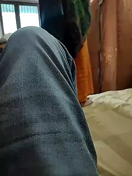 Group COUPLLE_VILLAGE on StripChat