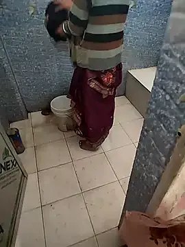 Group COUPLLE_VILLAGE on StripChat