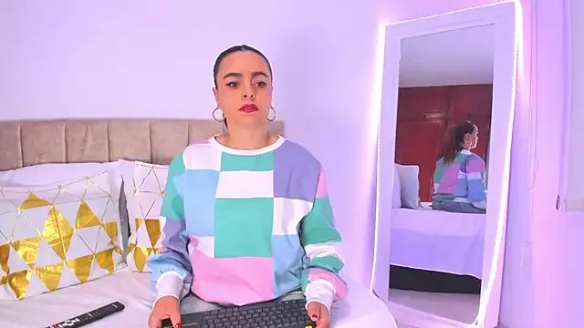 Freechat cristalwalker__ on StripChat