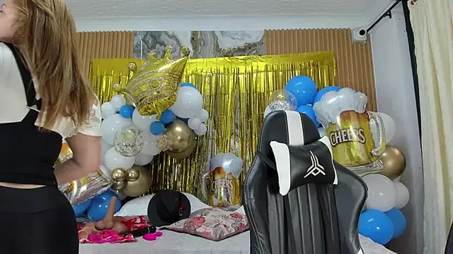 Freechat Danna_topless on StripChat