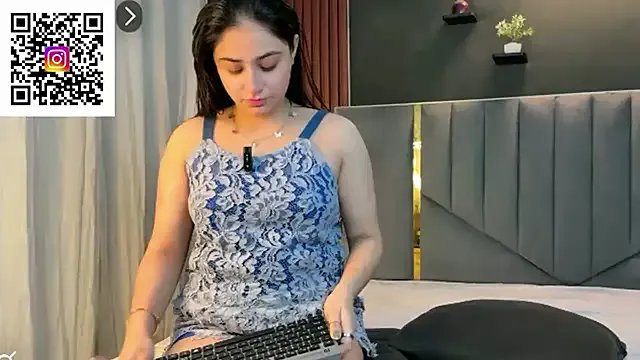 Private demieliss on StripChat