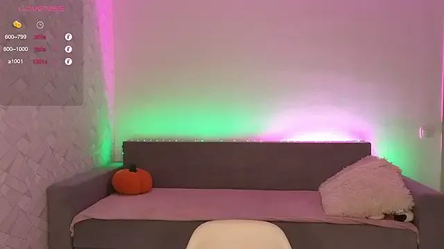 Freechat denlover1 on StripChat