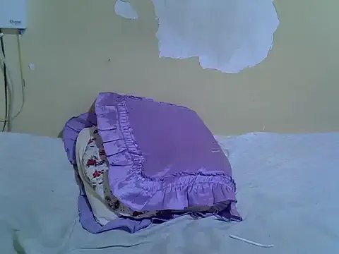 EbonyMina_ on StripChat