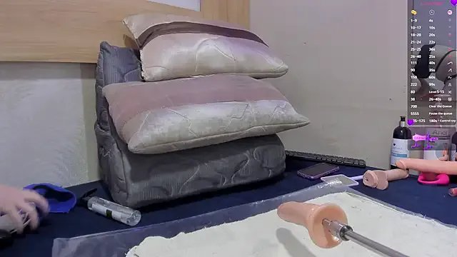 Freechat Elif_blond on StripChat