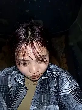 Freechat EllyBaby20 on StripChat