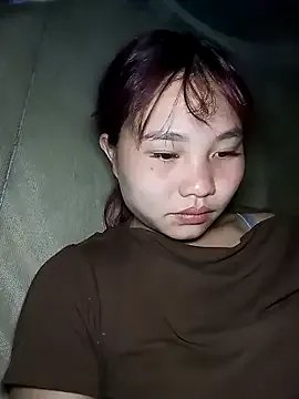 Freechat EllyBaby20 on StripChat