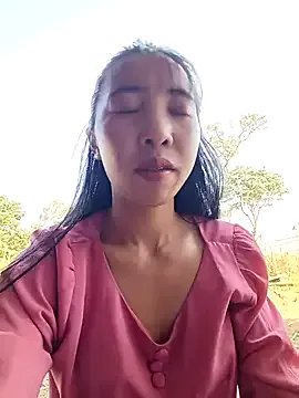 Freechat emaame68 on StripChat