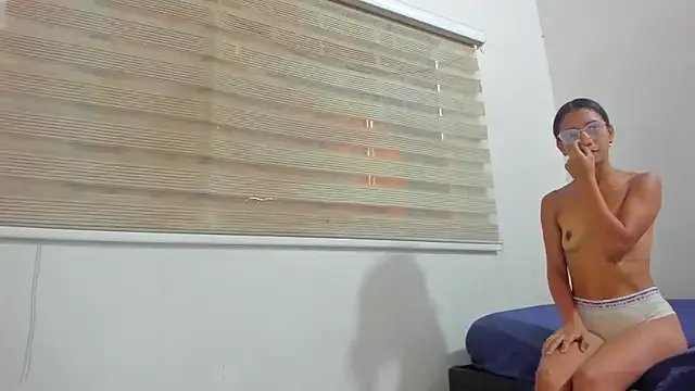 enjoy_hotparty on StripChat