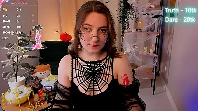 Freechat fairy_tara on StripChat