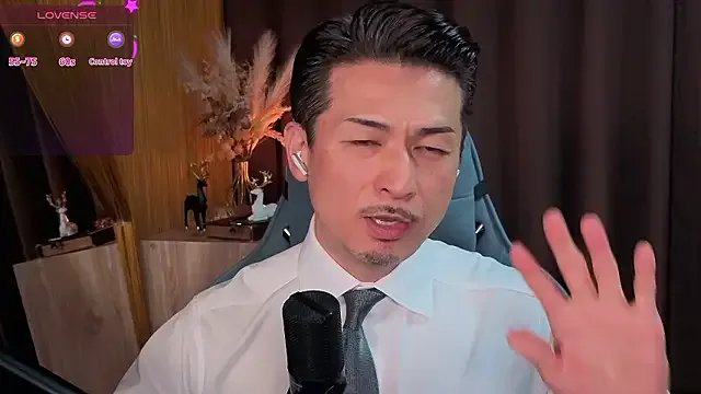 Freechat HARU_STRIKE on StripChat