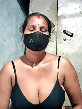 Freechat Hey_Ziya on StripChat