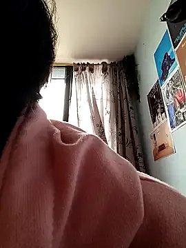 Freechat heyy_noah11 on StripChat