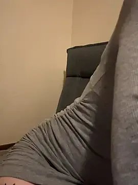 Group hitozuma_mao_m on StripChat