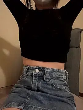 Group hitozuma_mao_m on StripChat