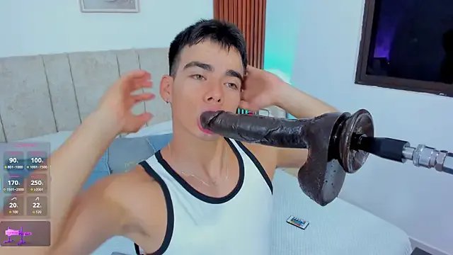 Freechat its_liam18 on StripChat