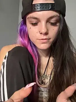 Freechat ittybittymeryssa on StripChat