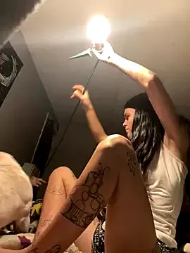 Freechat ittybittymeryssa on StripChat