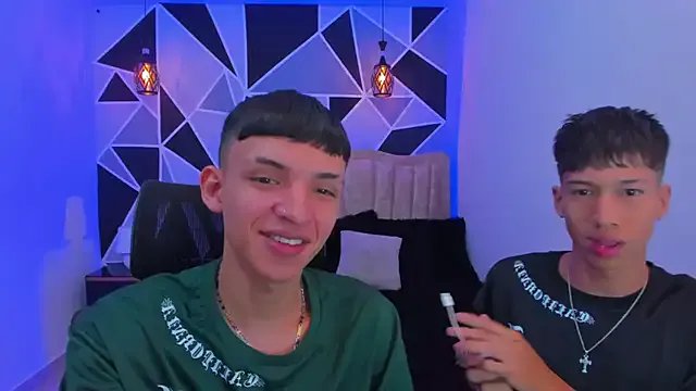 Freechat Juan_Nd_Steven on StripChat