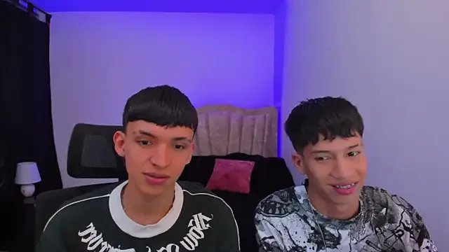 Freechat Juan_Nd_Steven on StripChat