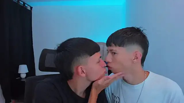 Freechat Juan_Nd_Steven on StripChat