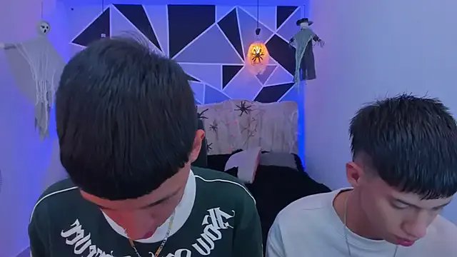 Freechat Juan_Nd_Steven on StripChat