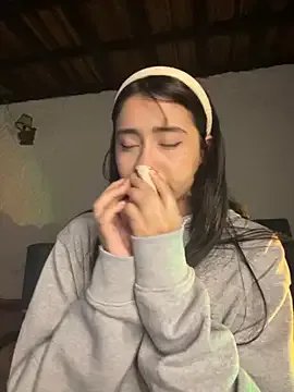 Group kaori_77 on StripChat