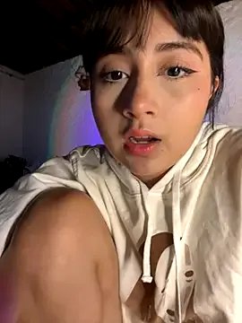 Group kaori_77 on StripChat