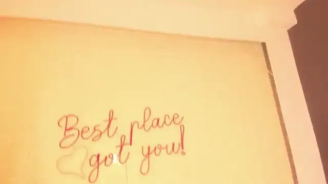 Freechat karina_gomez_18 on StripChat