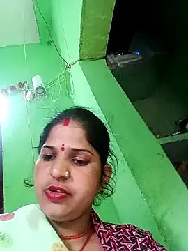 Karishma_cute on StripChat