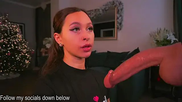 Freechat karolineneuer_ on StripChat