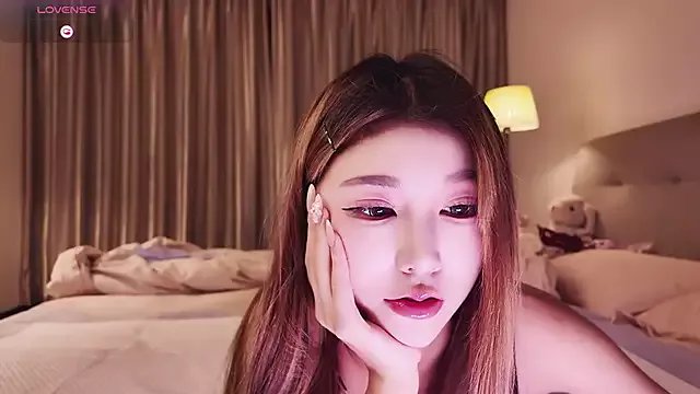 Freechat Kiki--2025 on StripChat