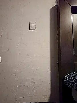 Freechat KITTEN-10 on StripChat