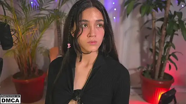 Kore_Persephone on StripChat