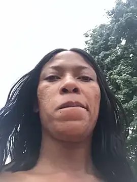 Freechat Kylie_Hairy_Bbc on StripChat