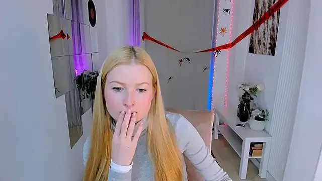 Freechat Laly_Peach on StripChat