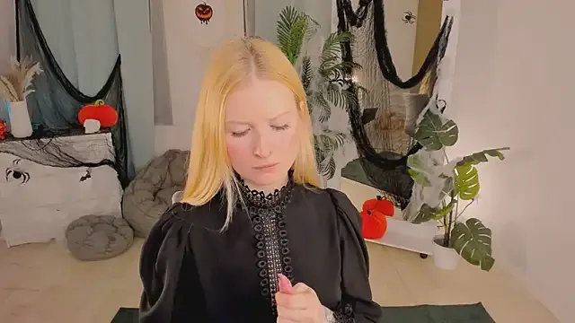 Freechat Laly_Peach on StripChat