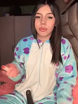 Freechat Laura-Khalifa on StripChat