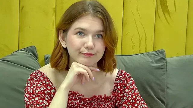 Freechat LessySmith on StripChat