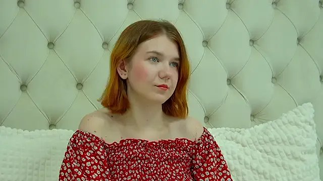 Freechat LessySmith on StripChat