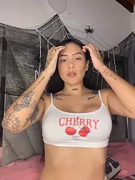 Freechat liahouses on StripChat