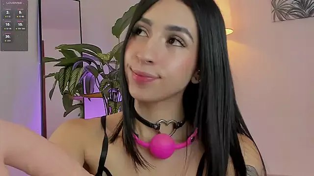 Freechat Lilithfosterr on StripChat